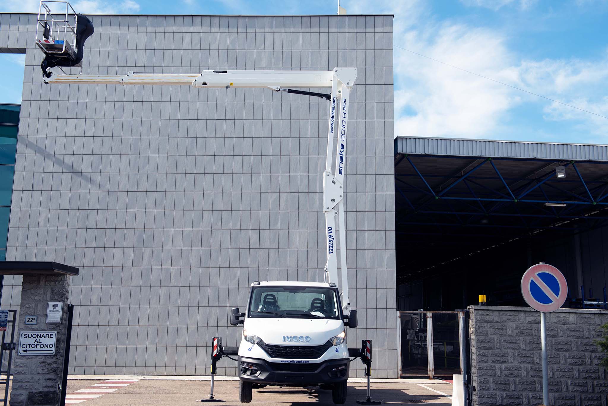 Snake-2010H-Plus-Iveco11
